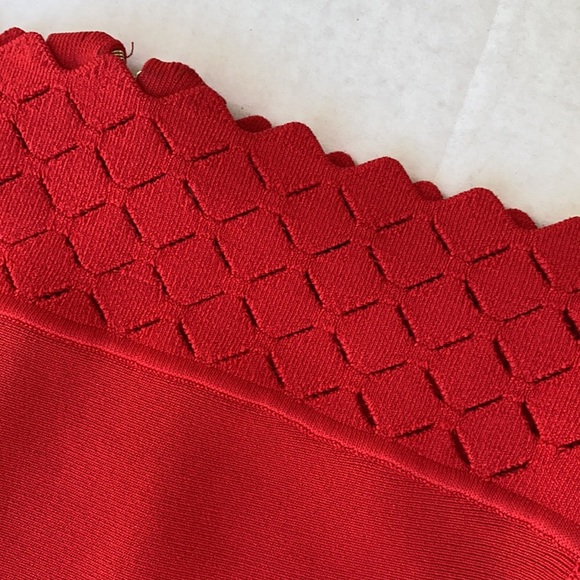 GUESS BY MARCIANO Honor Sleeveless Bandage Dress - Picture 4 of 7